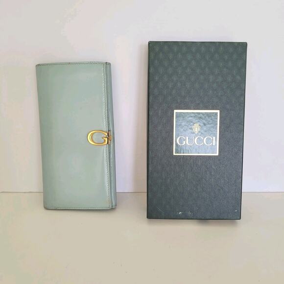 Gucci Handbags - GUCCI Vintage Clasp Horsebit Wallet Bifold Blue Large Retro Clutch Leather Box
